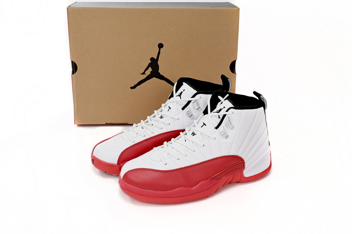 Air Jordan 12 (Cherry)